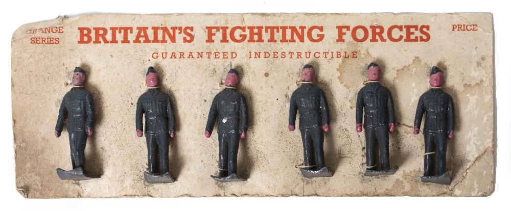 A COLLECTION OF TWENTY THREE EARLY 20TH CENTURY BRITAINS FIGHTING FORCES GRANGE SERIES PAINTED - Image 2 of 4