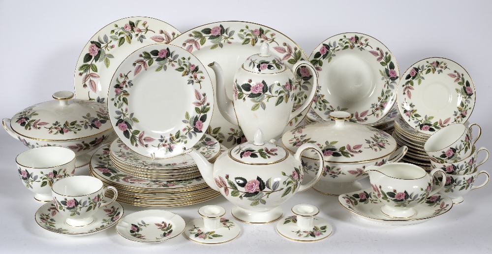 Wedgwood 'Hatherley Rose' part dinner, tea and coffee service to include: teapot, coffee pot, - Image 2 of 2