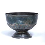 Silver rose bowl on pedestal base, bearing marks for Elkington & Co, Birmingham, 1900 711g