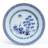 Blue and white porcelain export dish Chinese, late 18th Century painted with three herons, pine tree
