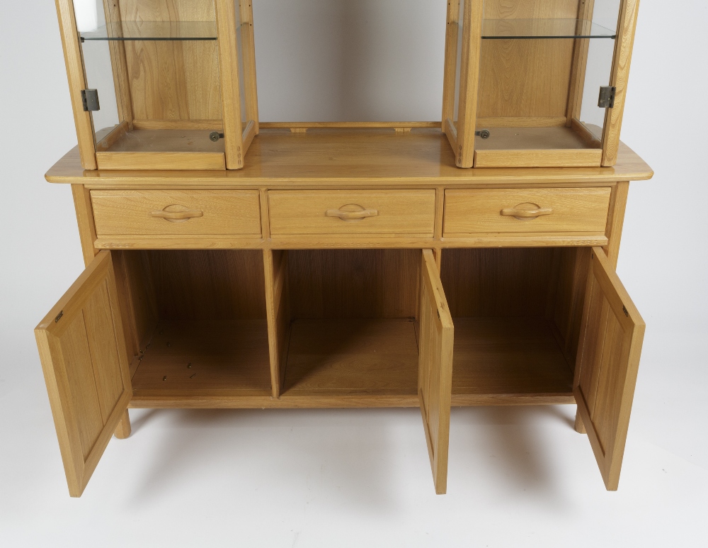 Ercol 'Arlington' display cabinet, elm 153cm x 178cm x 52cm - Image 3 of 4