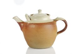 Ray Finch (1914-2012) for Winchcombe Pottery large sharing 2 pint teapot, impressed seal mark 19cm