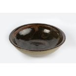 Ray Finch (1914-2012) for Winchcombe Pottery bowl, with combed decoration, impressed seal mark to