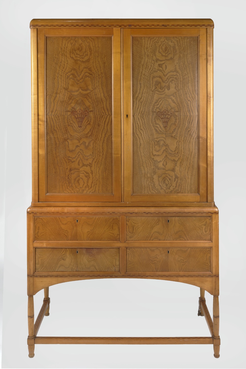Continental linen press, with marquetry inlay and checkerboard detailing, ash, 20th Century 110cm
