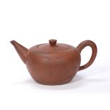 Yixing style redware teapot English, impressed 6DI to the base, 9cm high