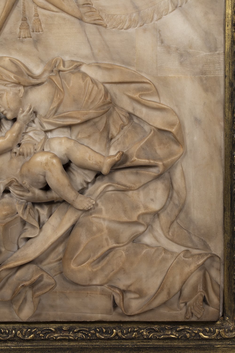 Circle of Pierre Étienne Monnot (1657-1733) 17th/18th Century, carved alabaster relief of the - Image 4 of 13