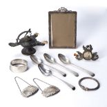 Group of pieces to include four Georgian silver dessert spoons, a bronze Roman style lamp, two