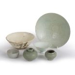 Collection of early porcelain Chinese, 16th Century and later comprising a white glazed 'Swatow'