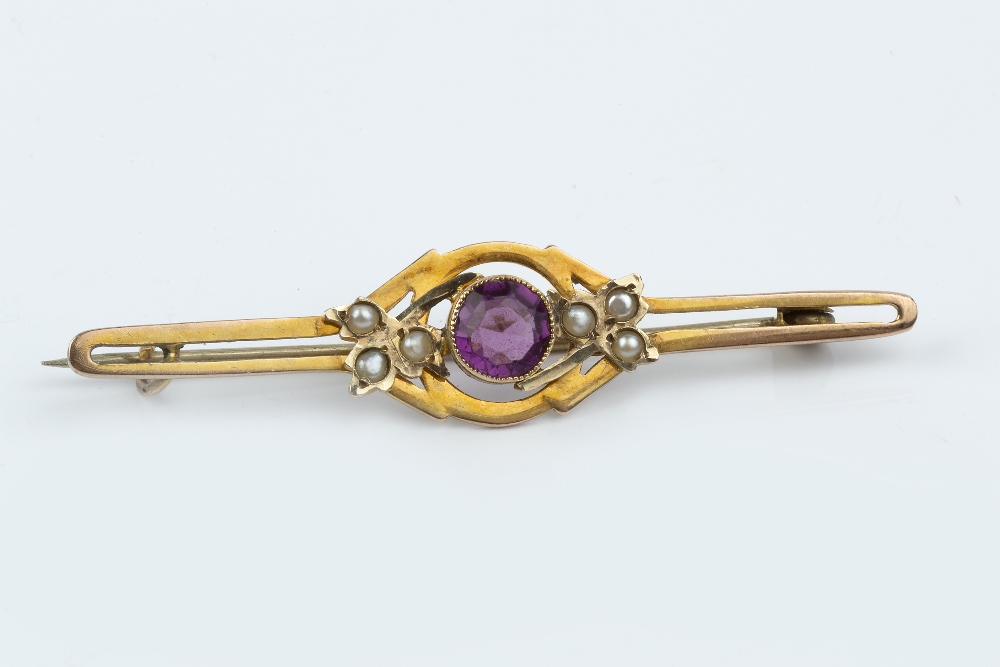 AN AMETHYST SINGLE STONE PENDANT NECKLACE, the cushion-shaped mixed-cut amethyst in claw setting, - Image 7 of 7