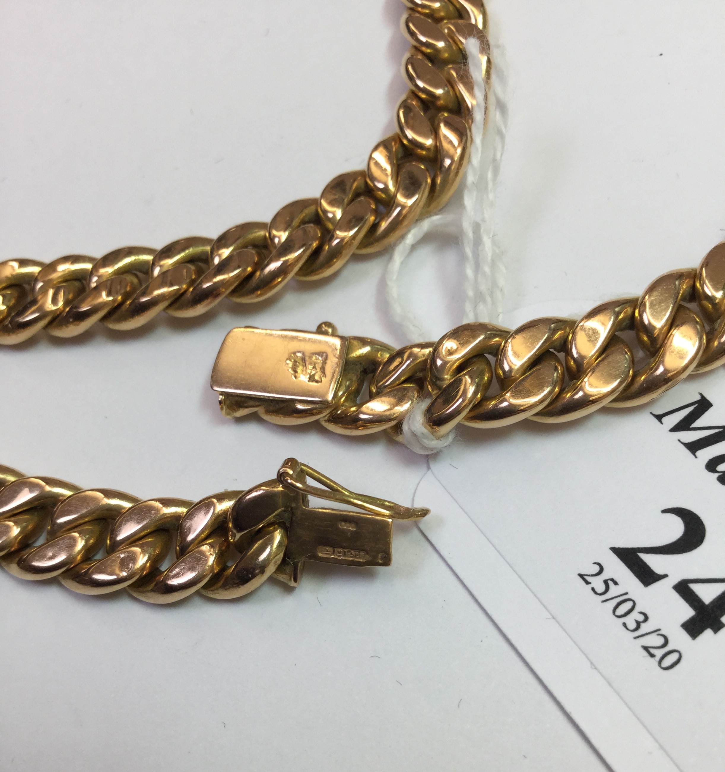 A 14CT GOLD CURB-LINK CHAIN, length 41cm - Image 3 of 3