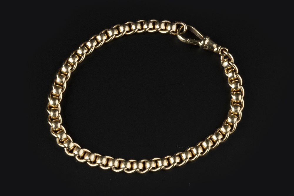 A 9CT GOLD ROLLER CURB-LINK BRACELET, length 19.5cm