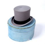 A TOP HAT, grey with black band, Lincoln, Bennett & Co., aperture 19.5 x 16cm, boxed