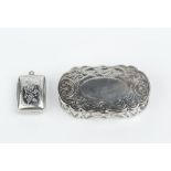 A WILLIAM IV SILVER VINAIGRETTE, engraved with foliage and with pierced gilt hinged grille, maker