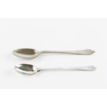 A LATE 17TH/EARLY 18TH CENTURY SILVER SMALL TREPID SPOON, maker's mark only R.H. struck twice, 10.