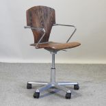 A Stua Egoa bentwood and chrome desk chair