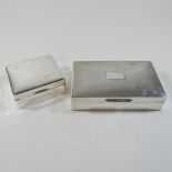 A silver table cigarette box, 15cm,