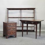 An Edwardian mahogany side table, 90cm,