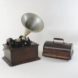 An early 20th century Edison Standard phonograph, with horn, 34cm,