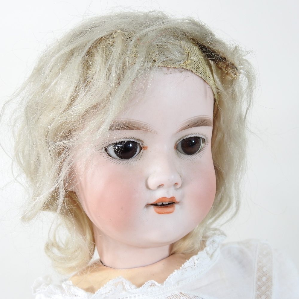 An early 20th century German Armand Marseilles bisque headed doll, stamped no. - Image 5 of 8