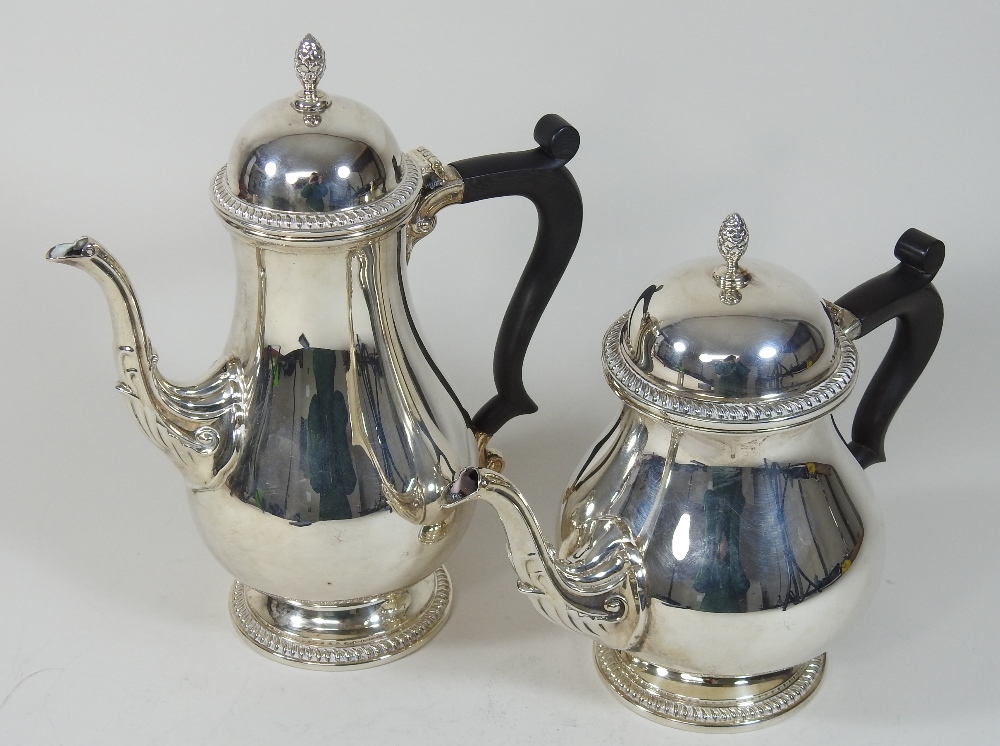 A modern silver coffee pot, of baluster shape, Birmingham 1981, 24cm high, - Image 6 of 10