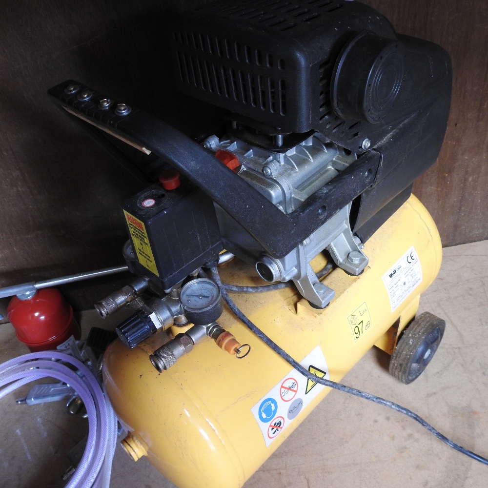 A Wolf air compressor, 24 litre, - Image 6 of 10