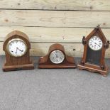 An oak mantel clock, with a presentation plaque dated 1918, 34cm high,