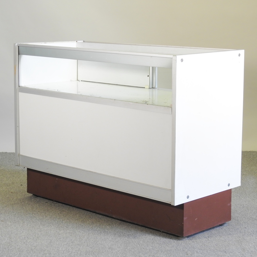 A modern jewellery shop display cabinet, 120cm, - Image 2 of 2