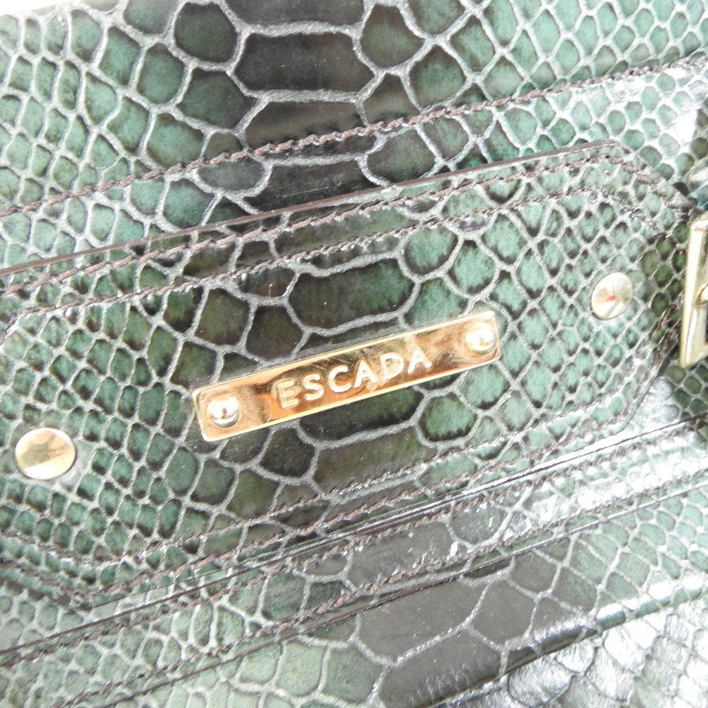 An Escada green snakeskin tote bag, - Image 4 of 5
