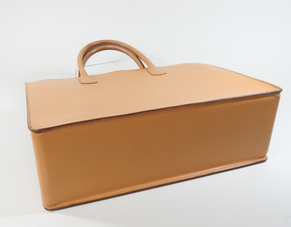 An Hermes tan leather White Bus tote bag, - Image 3 of 12