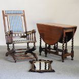 A 1920's oak gateleg table, 92cm,