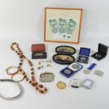 A collection of costume jewellery,