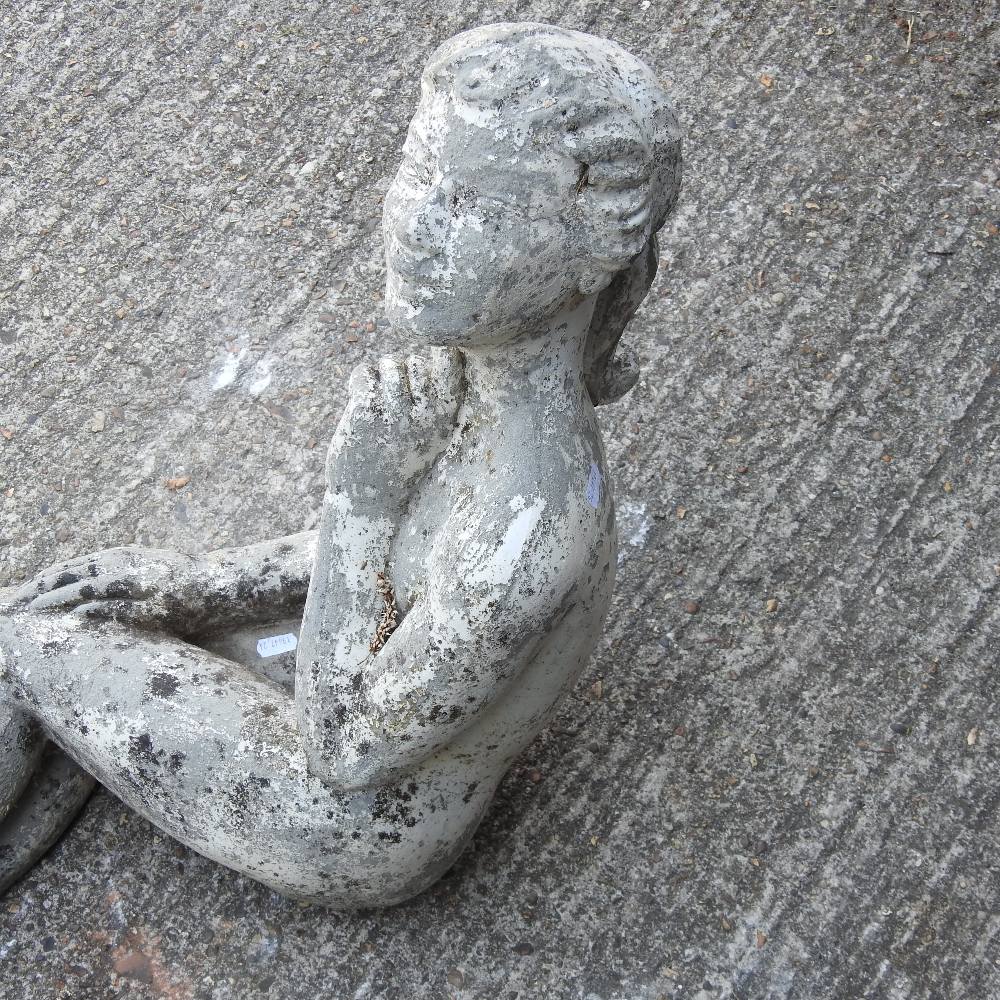 A reconstituted stone garden water feature, in the form a mermaid, - Image 3 of 7