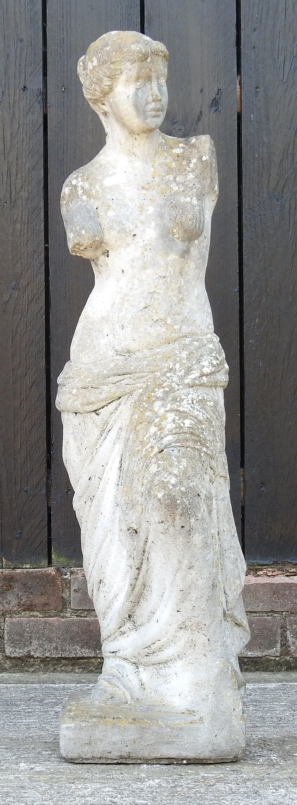 A reconstituted stone garden figure of a classical lady, - Image 7 of 11