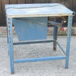 A circular saw bench,