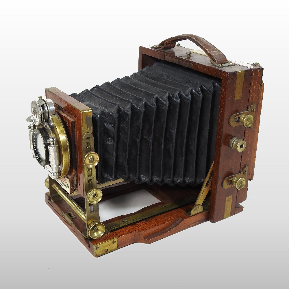 An early 20th century Sanderson Unicum BB Instantograph patent plate camera body, 1902,