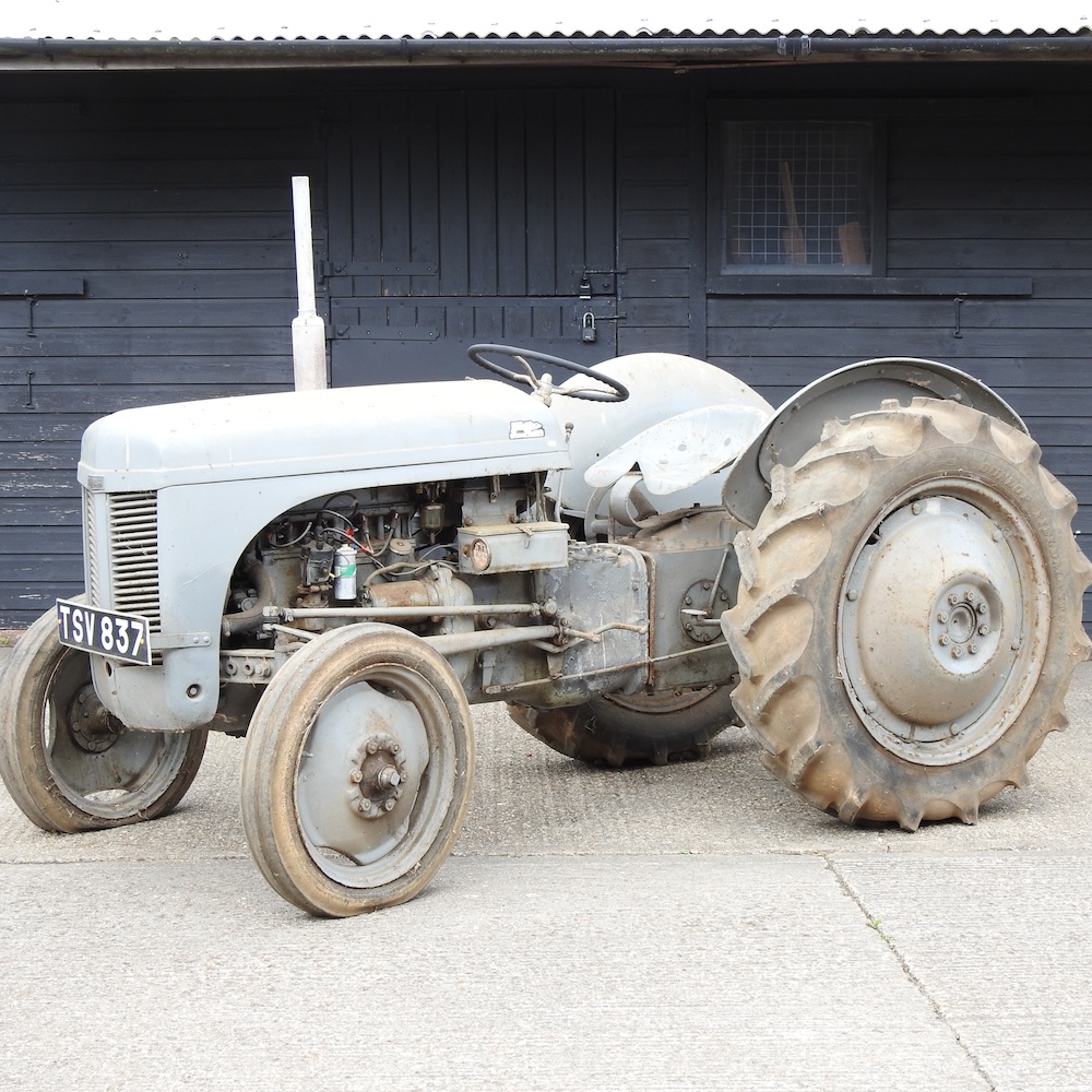 A barn find grey Ferguson TE20 tractor, circa 1949, registration TSV 837. No documents.