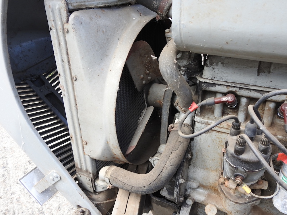 A barn find grey Ferguson TE20 tractor, circa 1949, registration TSV 837. No documents. - Image 19 of 36