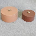 A modern leather hat box, surmounted by a beetle, 40cm,