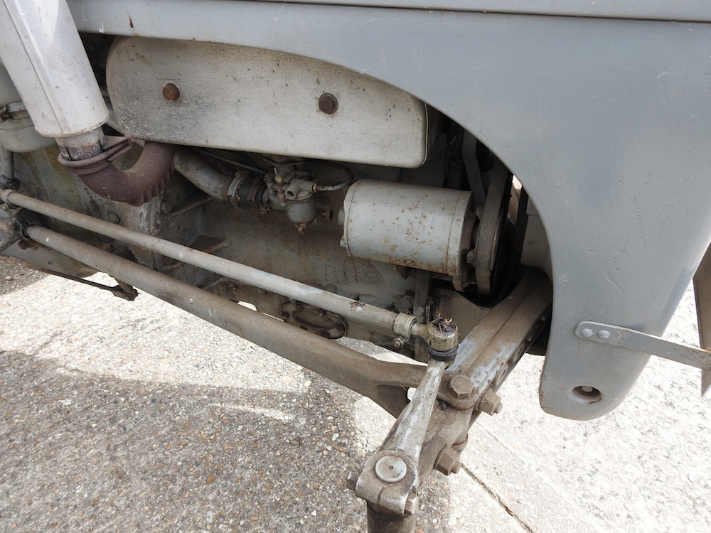 A barn find grey Ferguson TE20 tractor, circa 1949, registration TSV 837. No documents. - Image 10 of 36