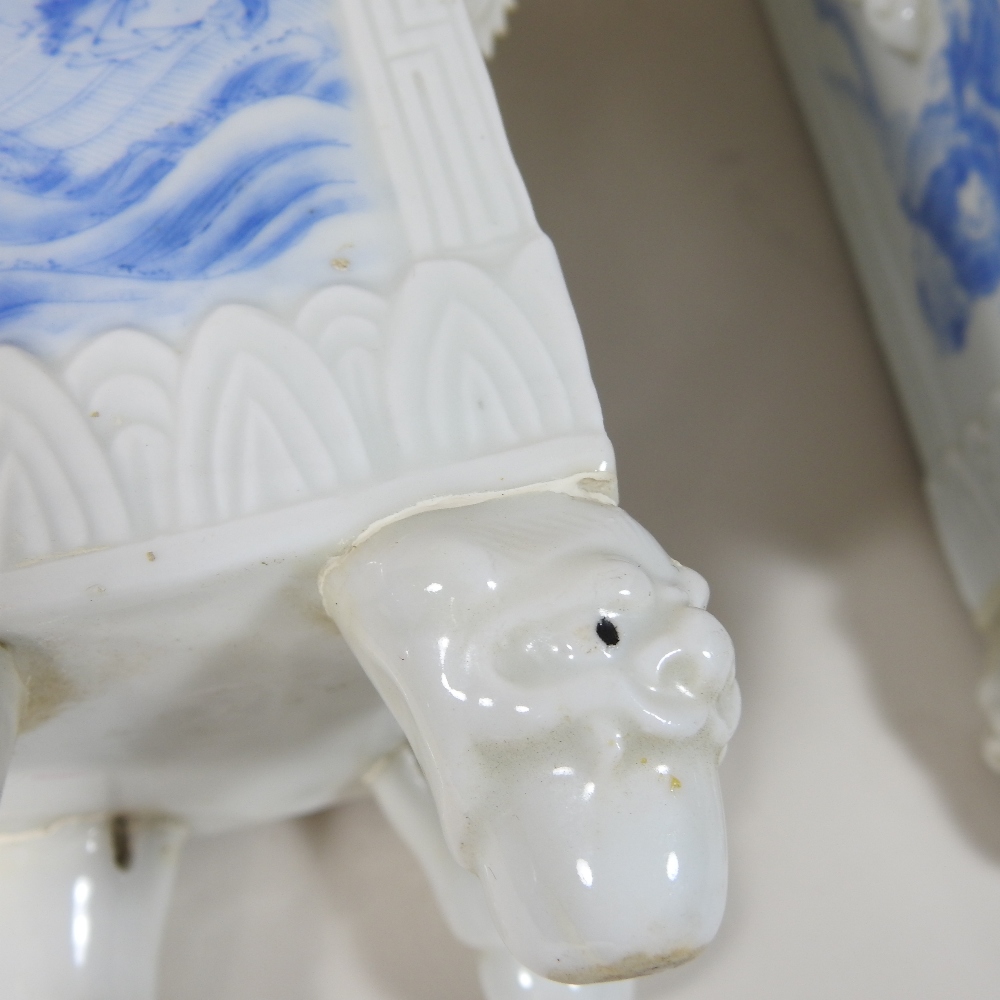 A pair of early 20th century Chinese blue and white porcelain vases, of square shape, - Image 10 of 13