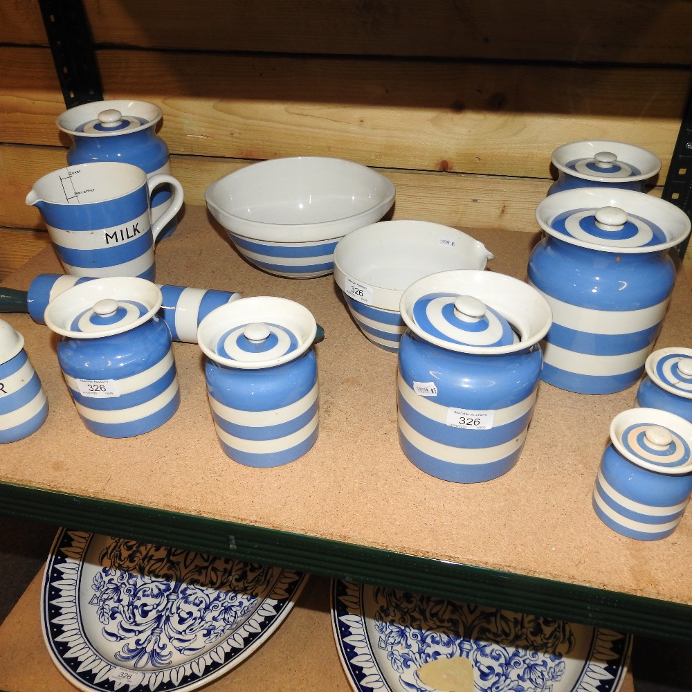 A collection of early 20th century Cornish ware pottery, to include T G Green, - Image 3 of 14