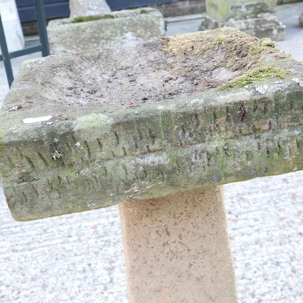 A reconstituted stone bird bath, with a square top, - Image 3 of 5