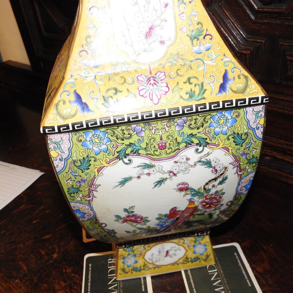 A modern Chinese porcelain vase, decorated with birds and flowers, - Image 8 of 8