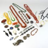 A collection of costume jewellery,