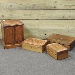 An early 20th century oak smoker's cabinet, 35cm high,