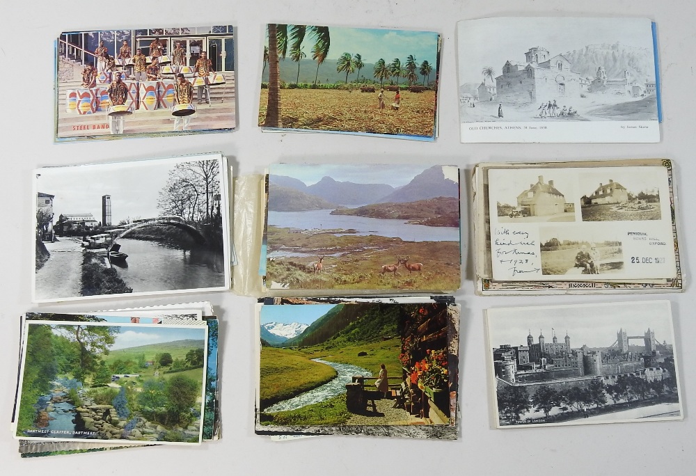 A collection of postcards - Image 5 of 5