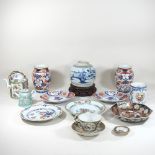 A collection of 18th century and later Chinese porcelain, to include a blue and white jar,