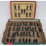 Quantity of ‚'Britains‚' US Marine Corps Figures consisting boxed set of 10 figures ... 40 x loose