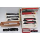 Small Selection of Trains and Carriages consisting LMS Beyer-Garratt 7983 by Nu-Cast. Complete in