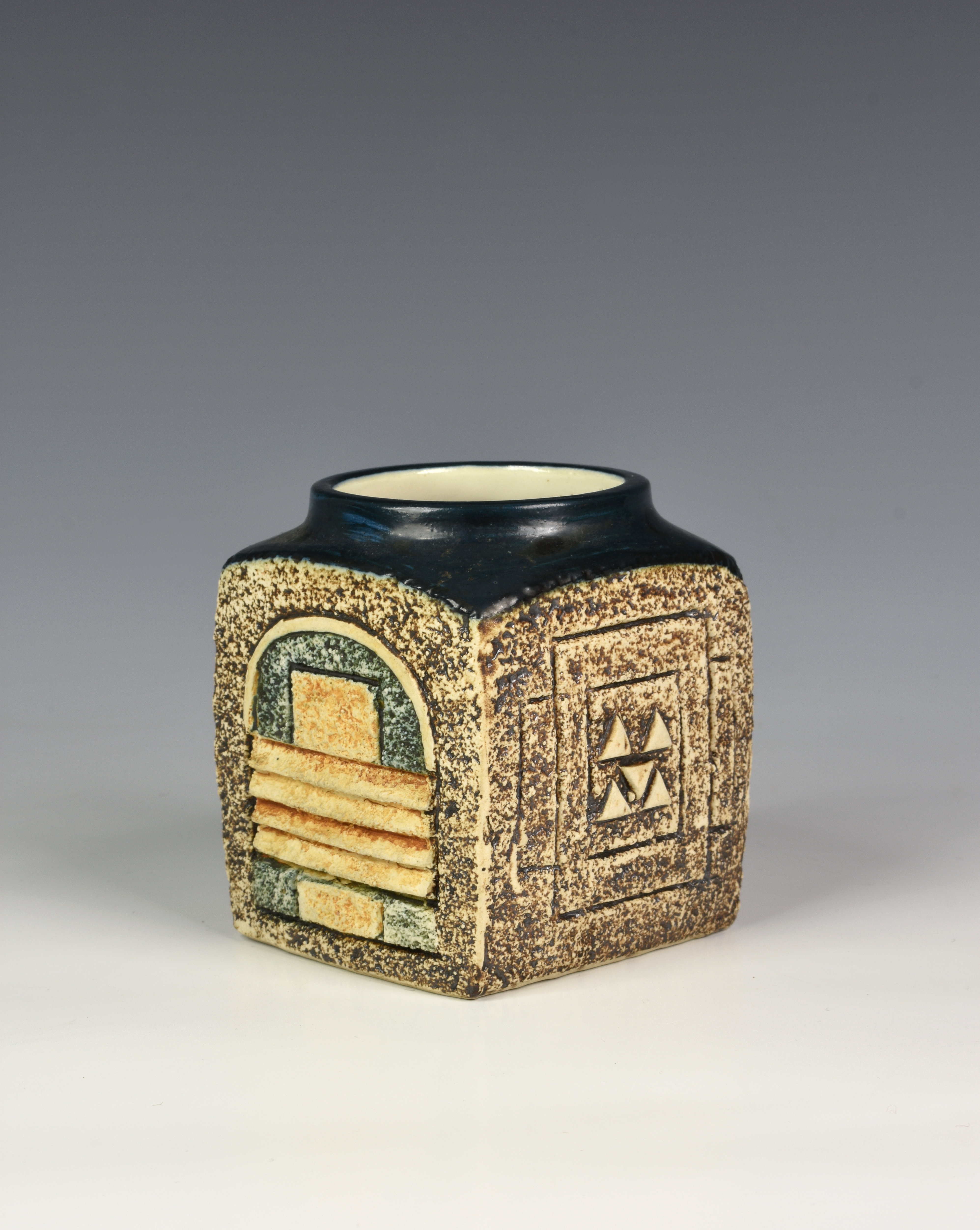 A vintage Troika Pottery marmalade jar, by Jane Fizgerald 1976-1983, of typical form with - Image 2 of 3